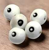 10 Bump Eye Beads White 18x20mm