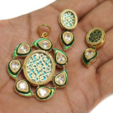 Kundan Thewa Pendant With Earring Set